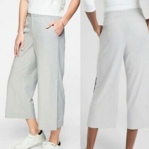 Athleta Tribeca Cropped Pants - Grey / Sz 0